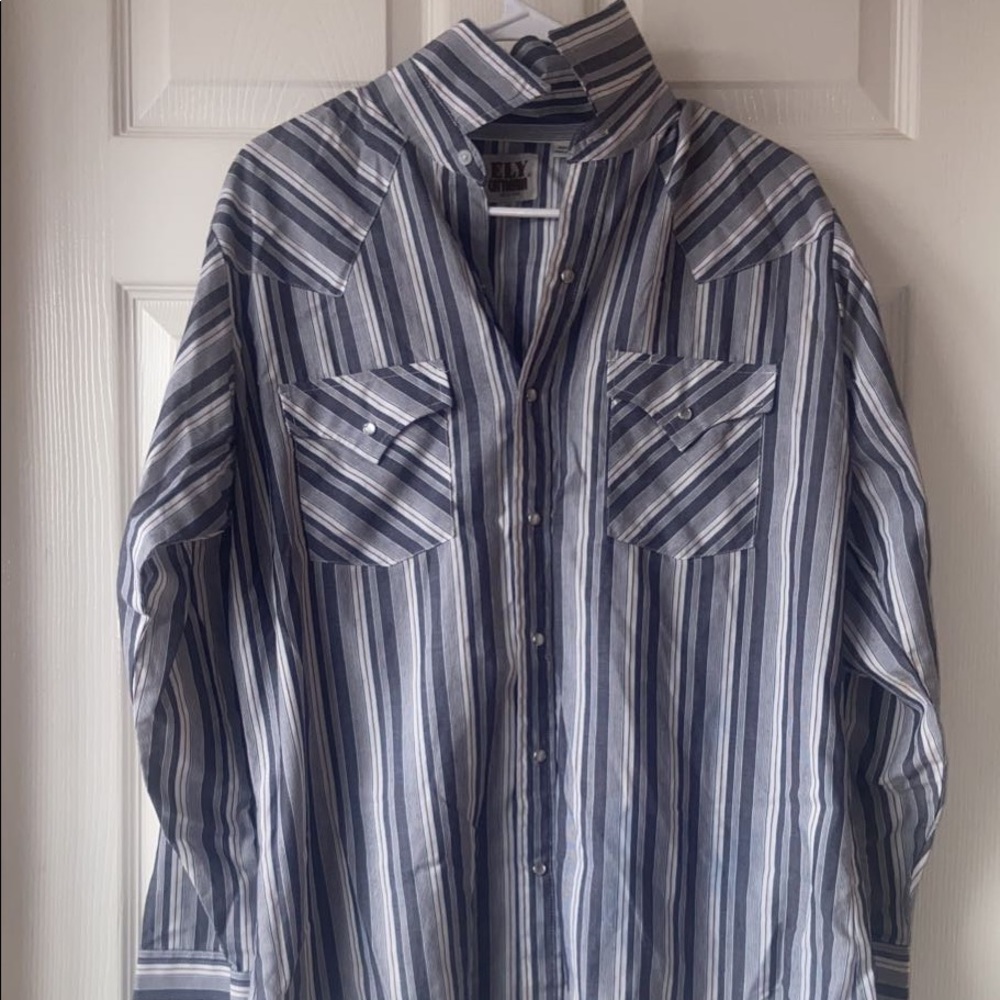 Men’s Long Sleeve Button Up Dress Shirt